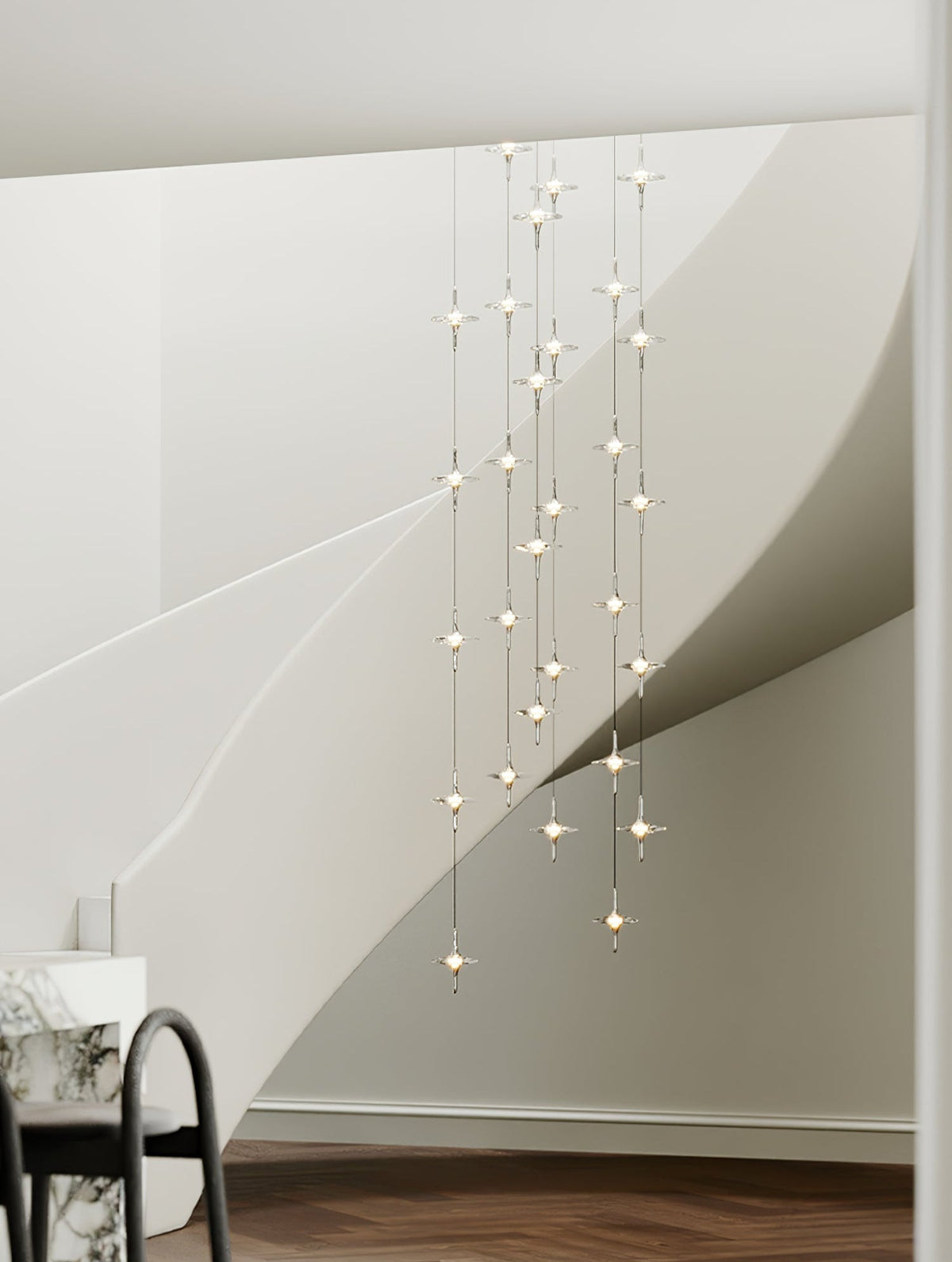 Varcienne lámpara de araña Starfall Escalera