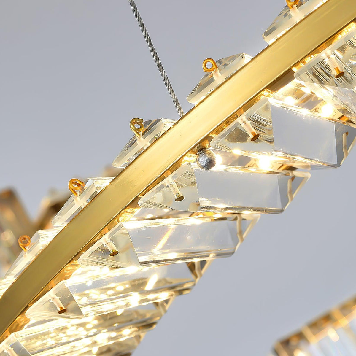Cyrerira lámpara de araña Stella LED cristal Anillo