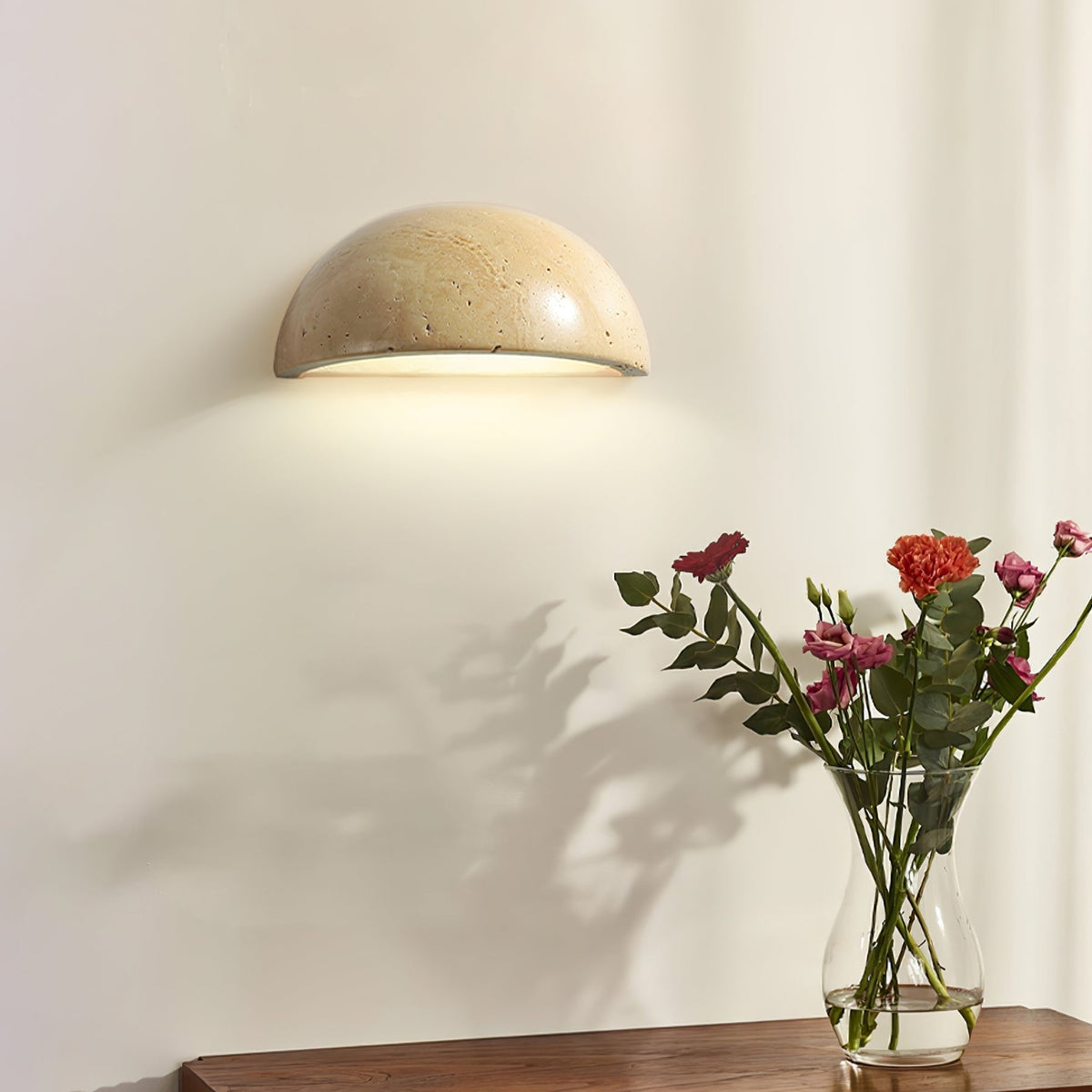 Vethayra aplique de pared medio cúpula travertino
