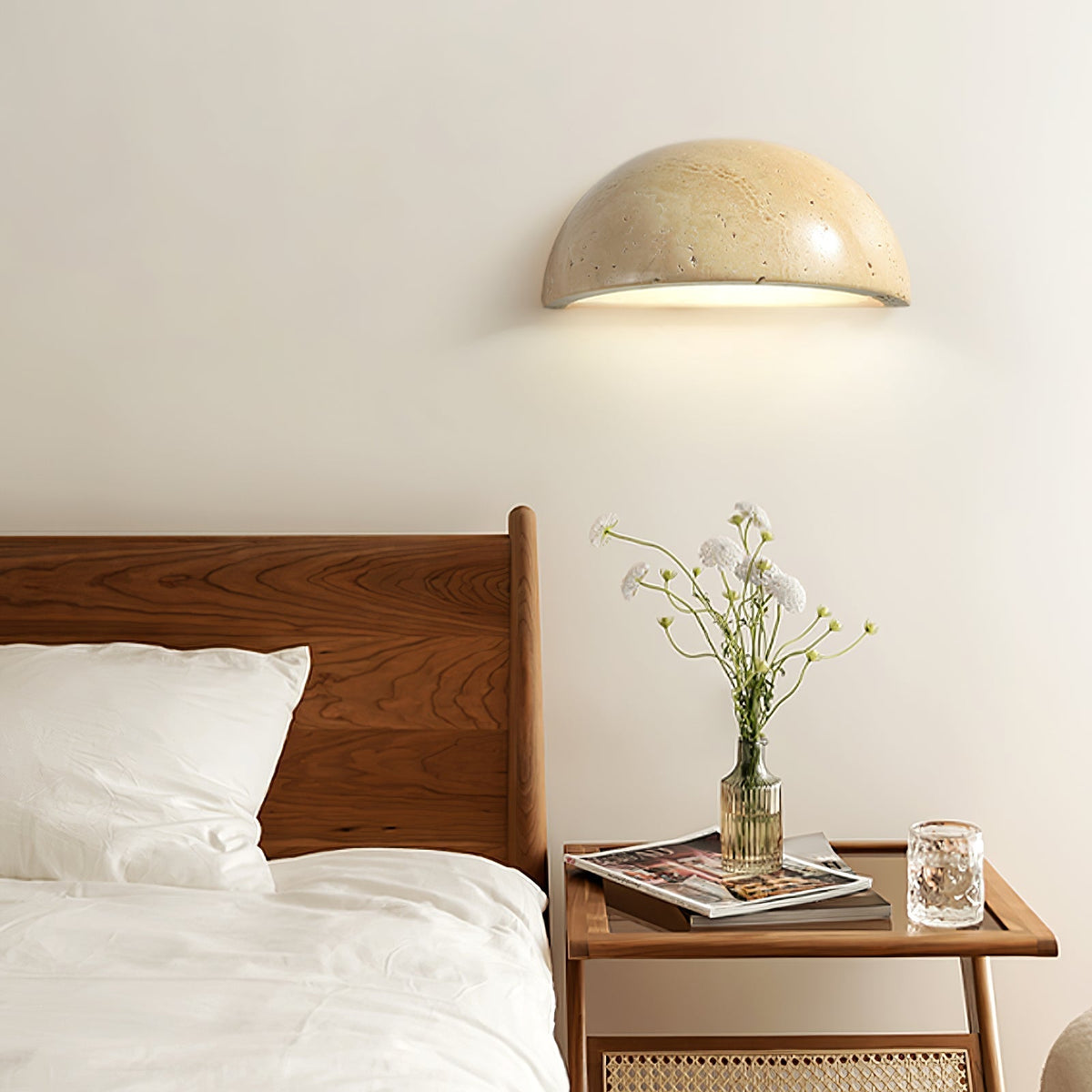Vethayra aplique de pared medio cúpula travertino