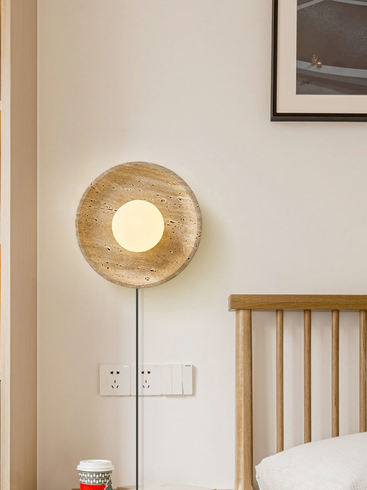 Hylso aplique de pared con pantalla de travertino