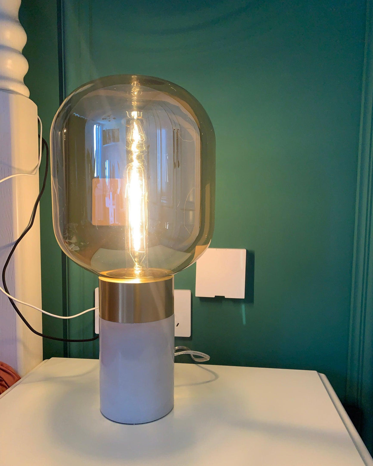 Aurdoren lámpara de mesa minimalista de mármol y vidrio ámbar para escritorio