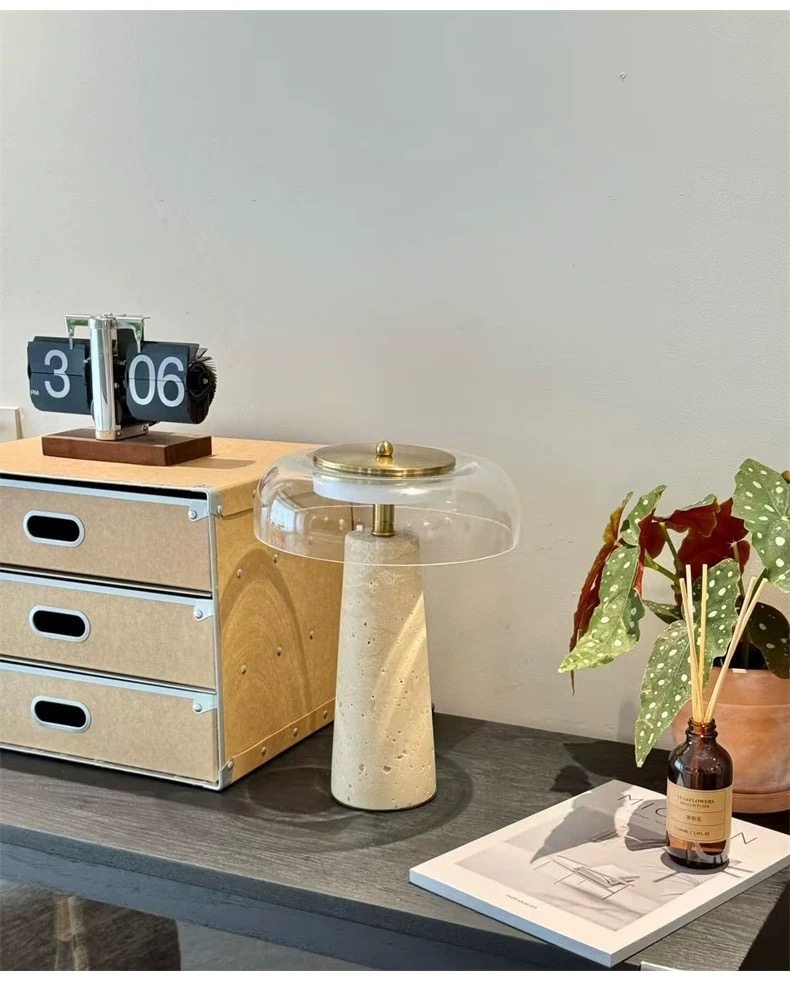Velenise lámpara de mesa