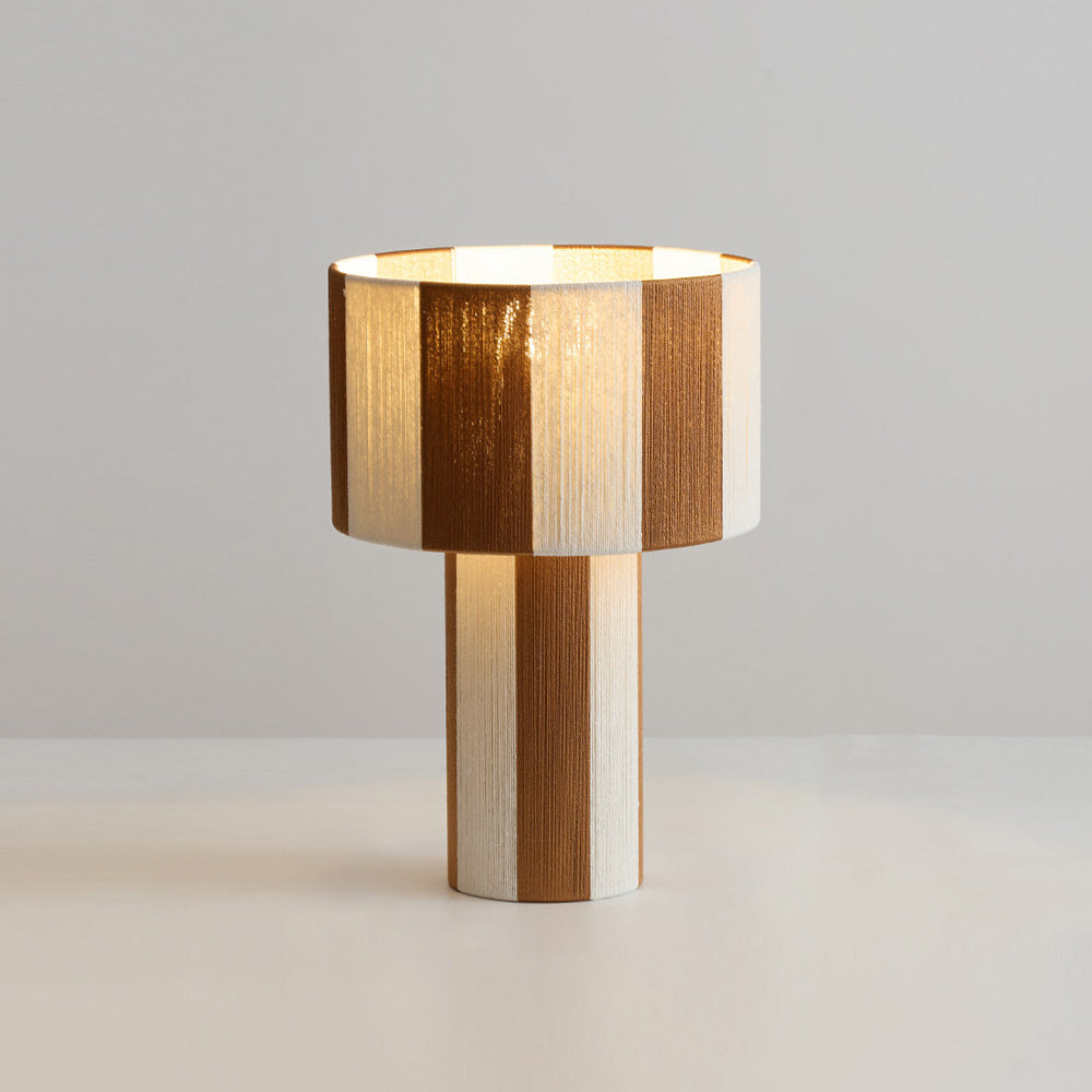 Velanira lámpara de mesa