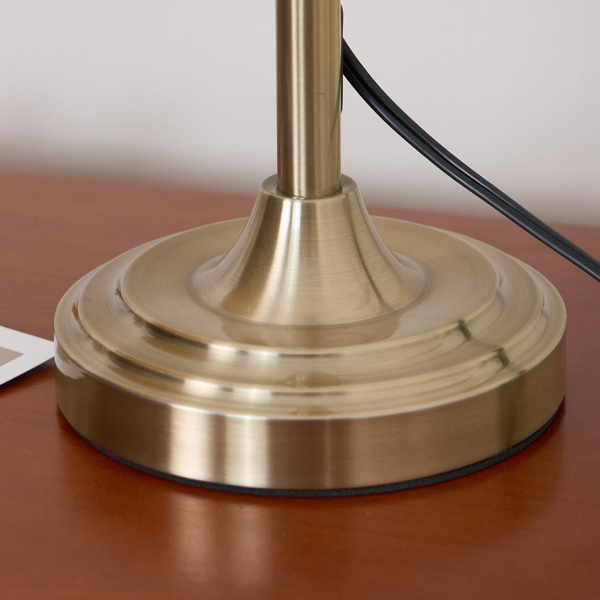 Avenuora lámpara de mesa vintage