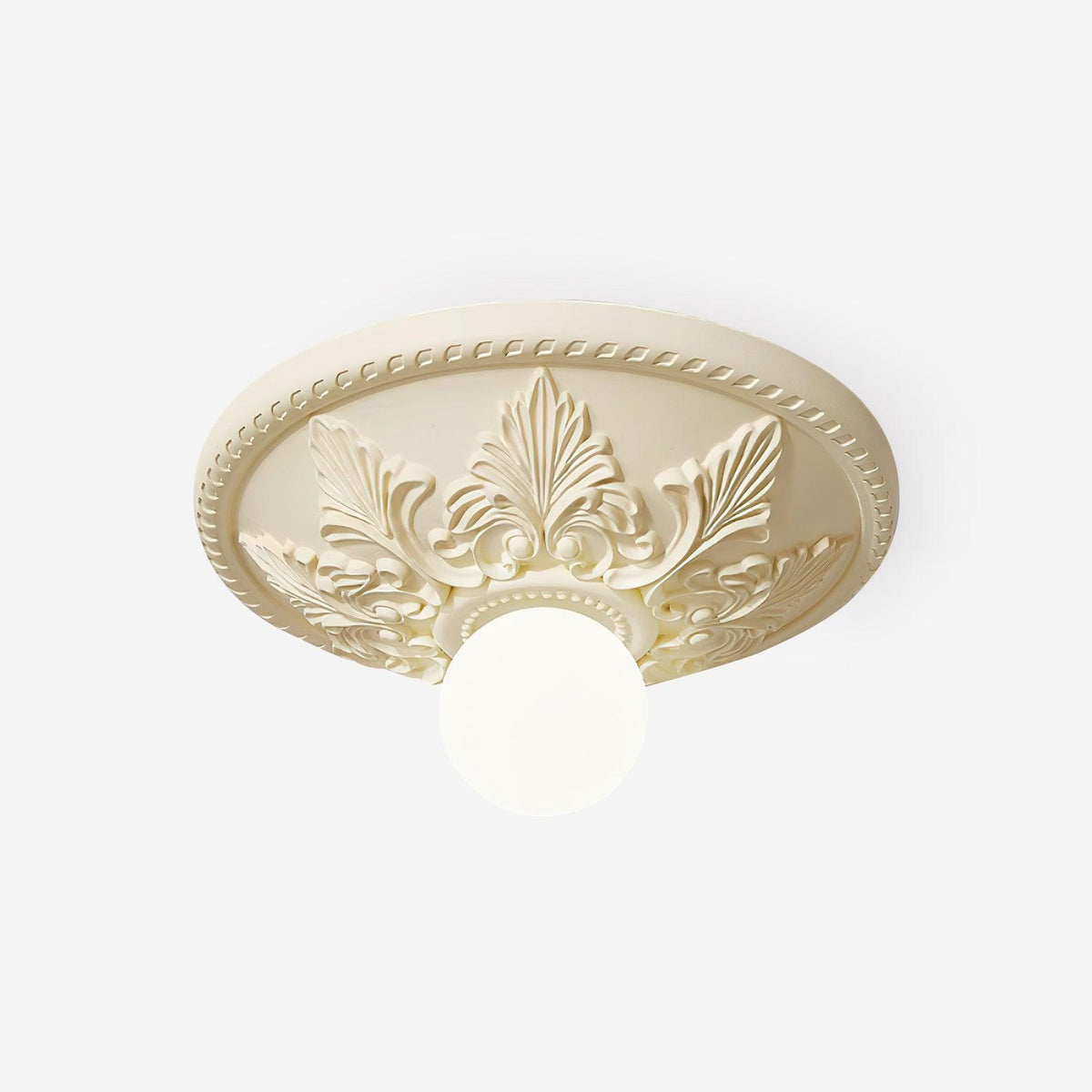 Lámpara de techo con florón de resina y globo de vidrio clásico ornamentado