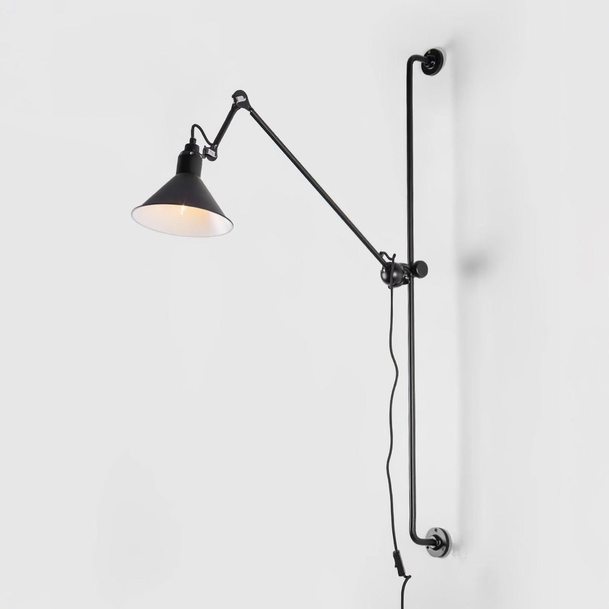 Dral aplique de pared Rocker Support Frame