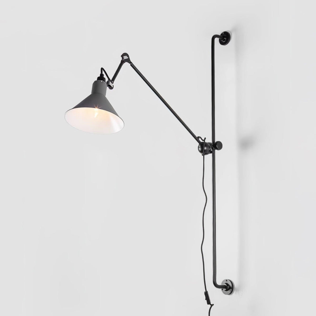 Dral aplique de pared Rocker Support Frame