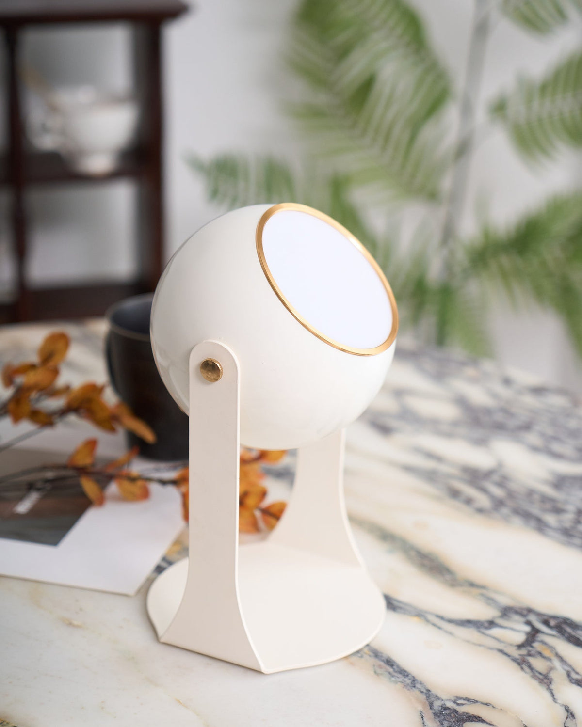 Ulsken lámpara de mesa de acrílico minimalista