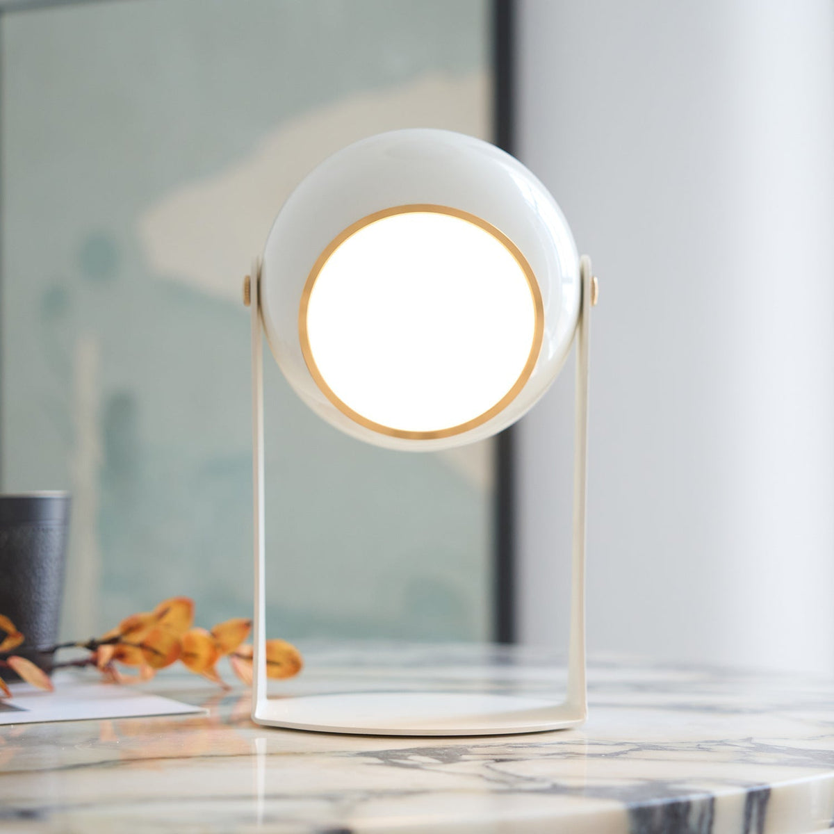 Ulsken lámpara de mesa de acrílico minimalista