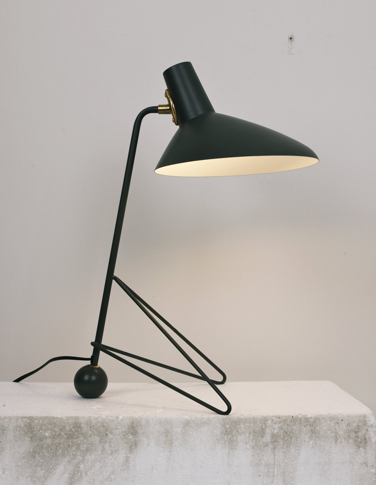 Pivot lámpara de mesa industrial