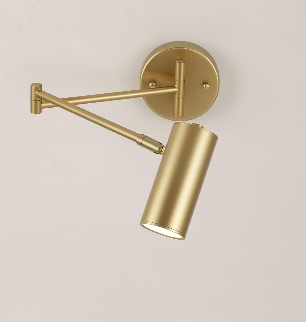 Auraelle aplique de pared con brazo articulado de latón regulable