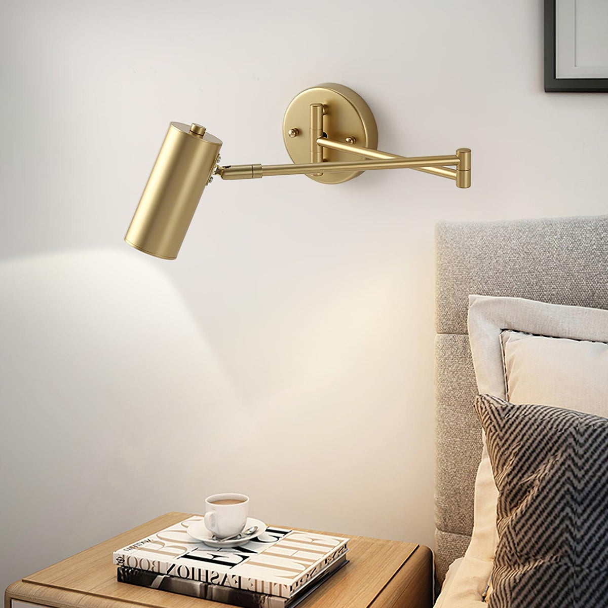 Auraelle aplique de pared con brazo articulado de latón regulable