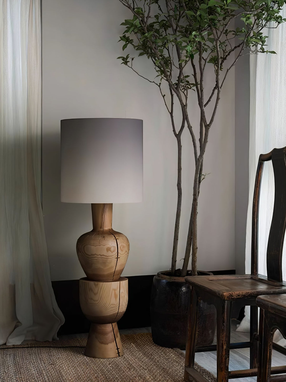 Flynis lámpara de mesa de madera