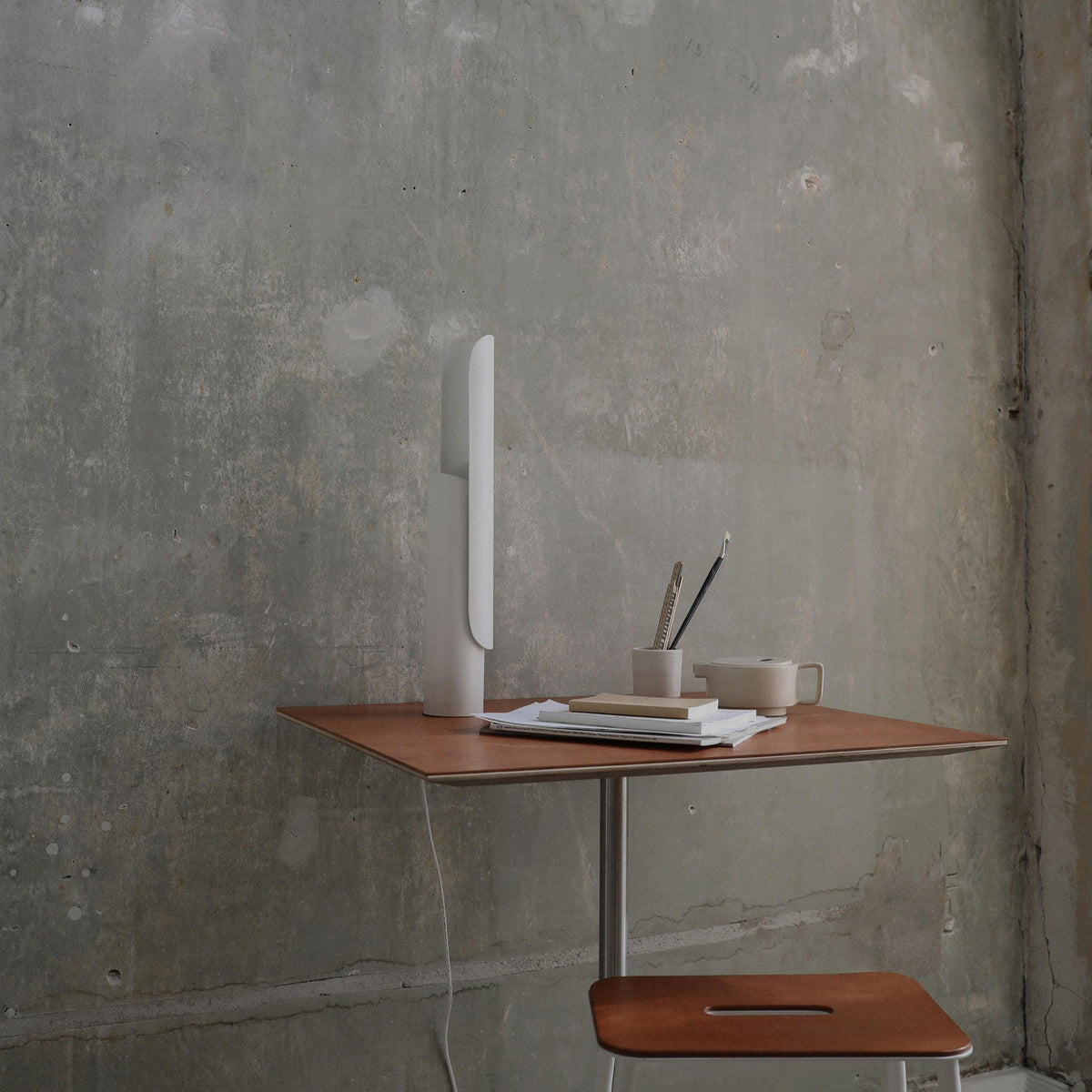Zenice lámpara de mesa minimalista