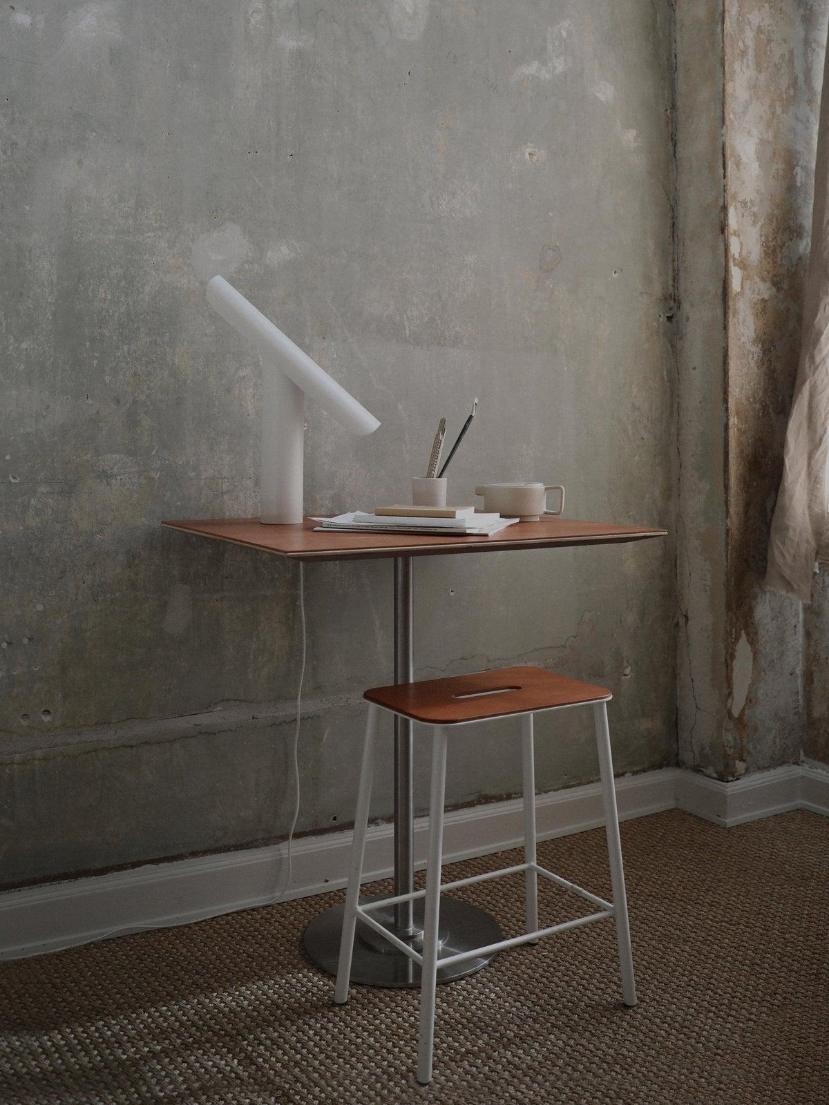 Zenice lámpara de mesa minimalista