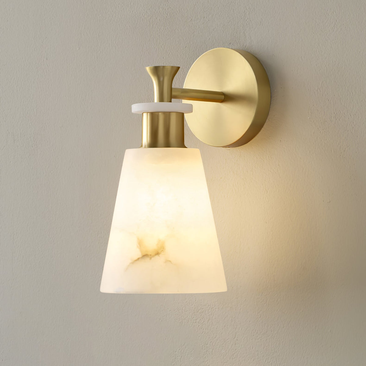Tapered aplique de pared alabastro