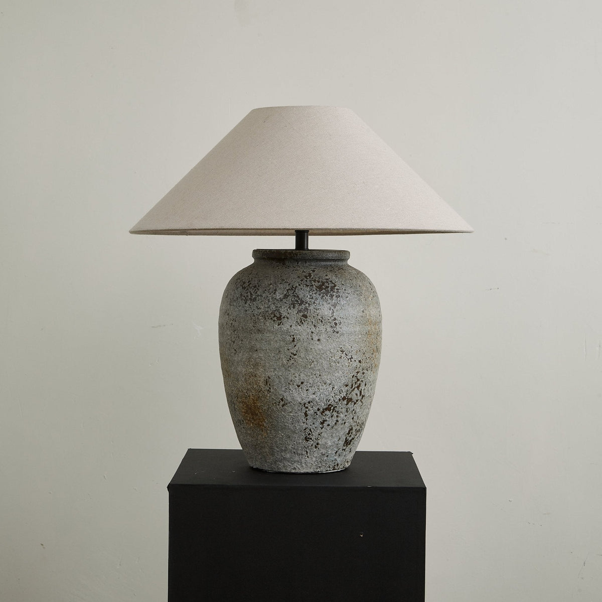 Terra lámpara de mesa de cerámica y tejido