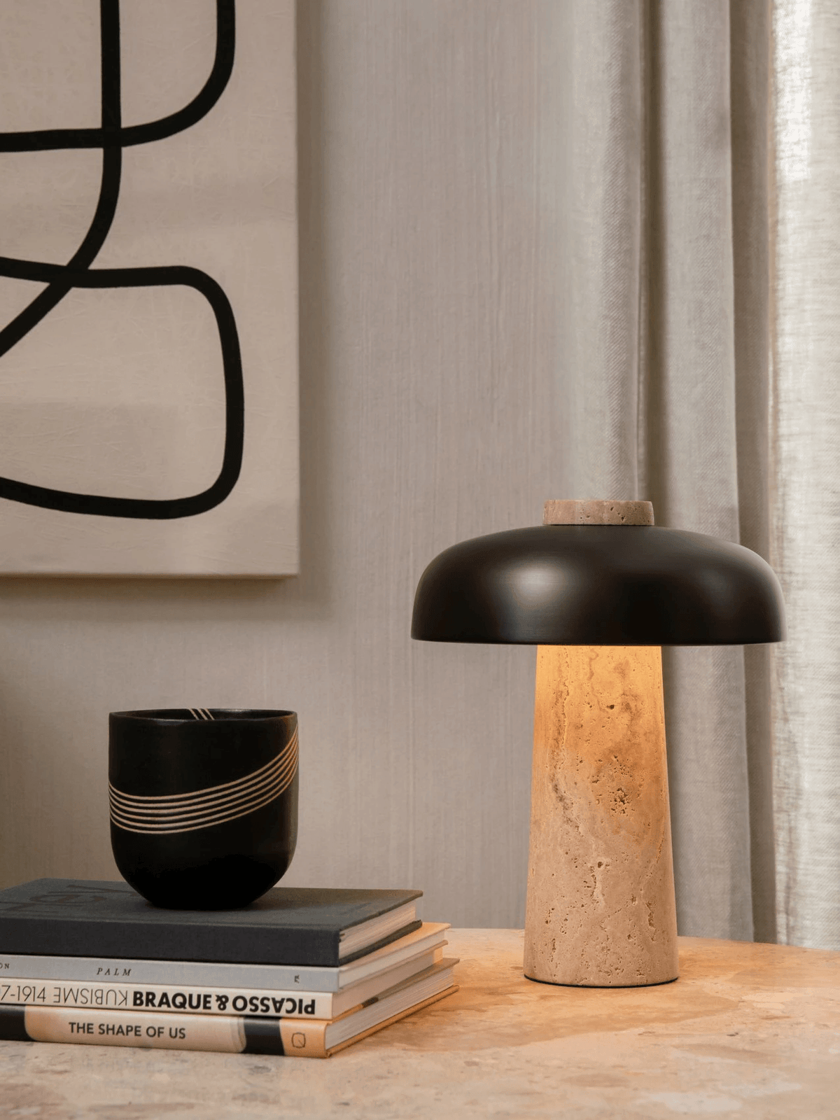 Tavivira lámpara de mesa con forma de seta en travertino