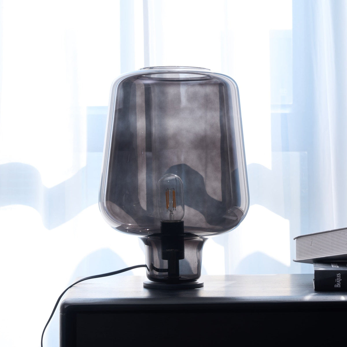 Eanlari lámpara de mesa contemporánea de vidrio