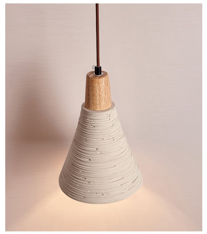 Rivelina lámpara colgante con cónica tallada