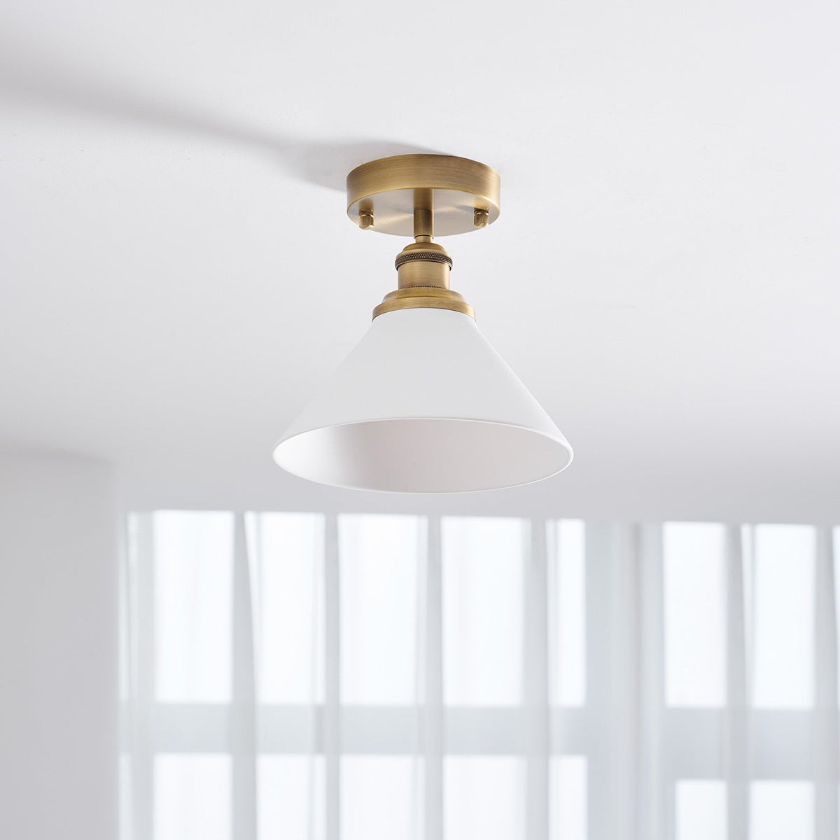 Aureleon lámpara de techo minimalista de latón