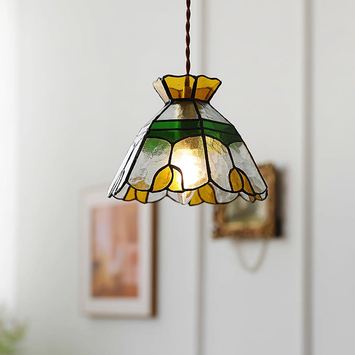 Coriva lámpara colgante de vidrio teñido estilo mid-century