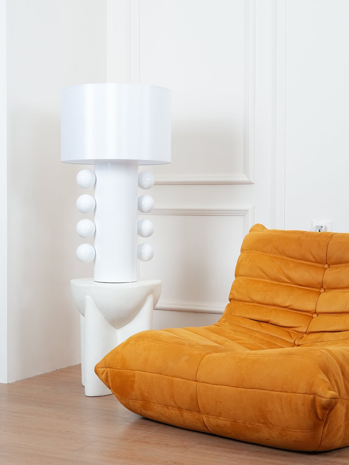 Nixu lámpara de mesa de tejido caprichosa