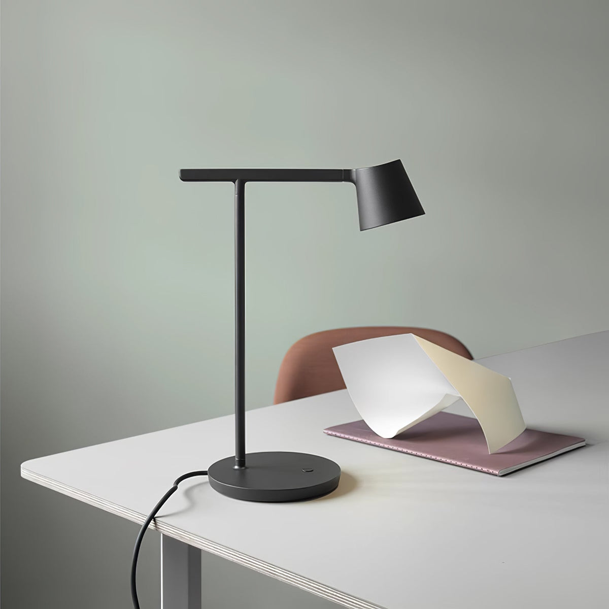 Caelthorne lámpara de mesa Core