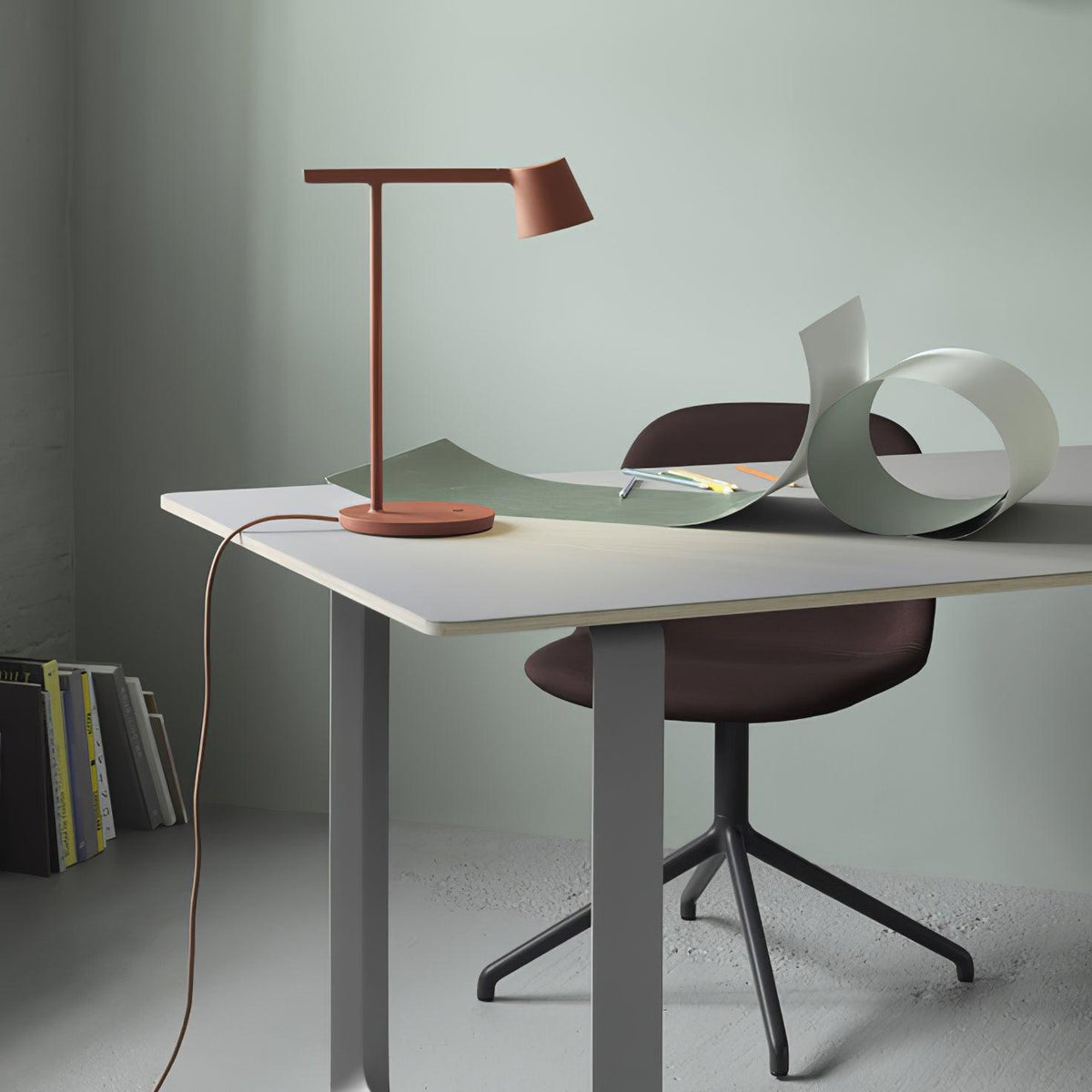 Caelthorne lámpara de mesa Core