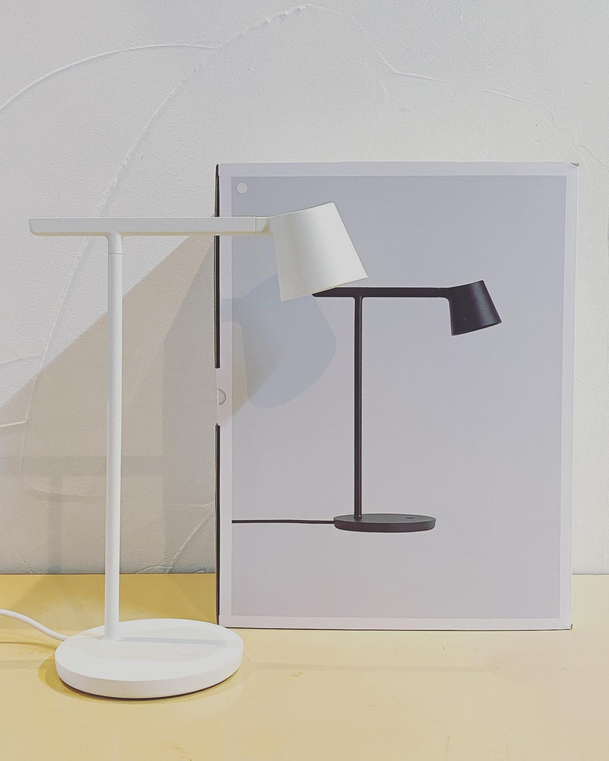 Caelthorne lámpara de mesa Core