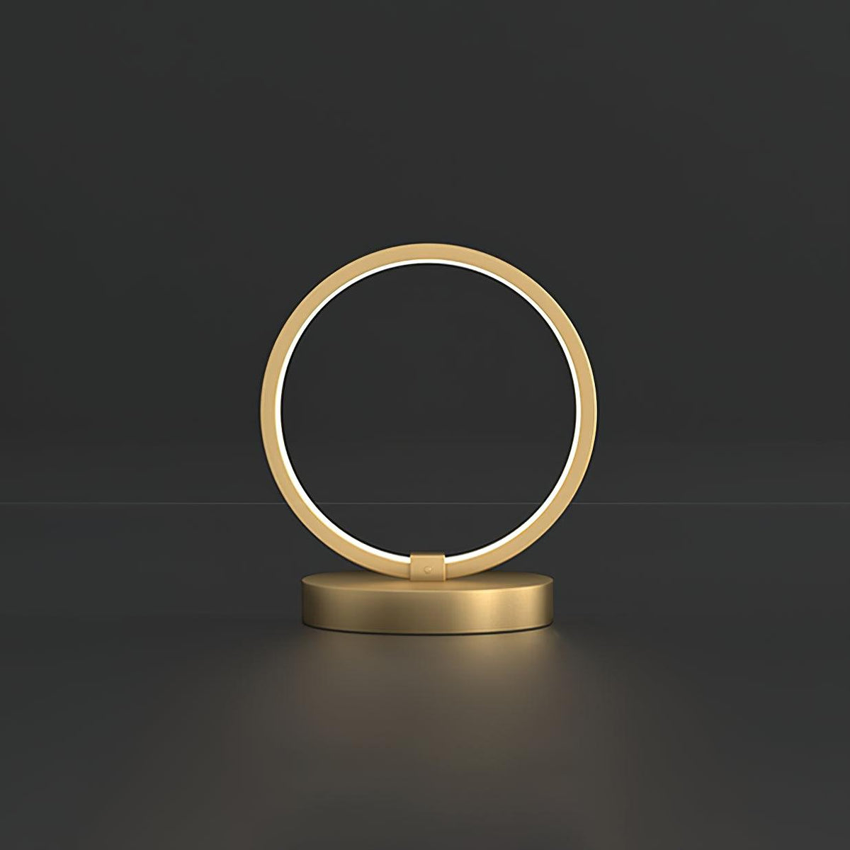Cirra lámpara de mesa elegante en latón