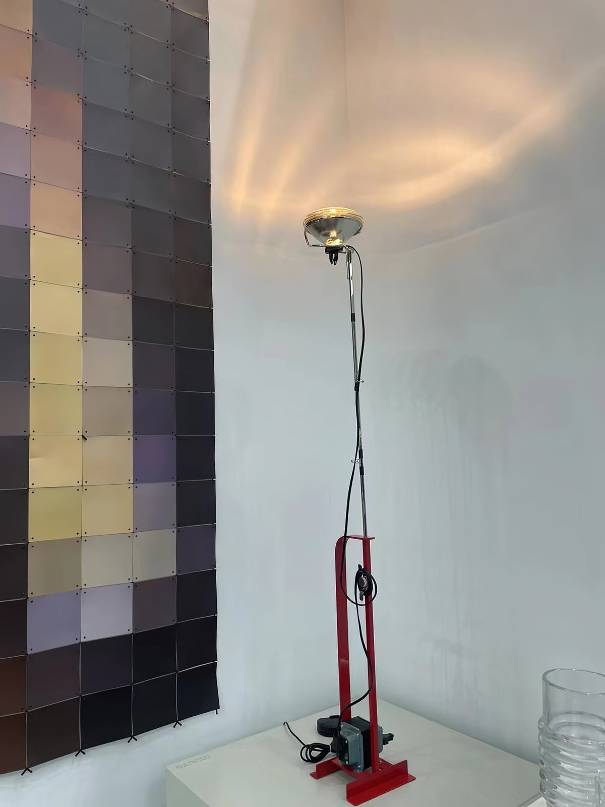 Jiro lámpara de pie contemporánea