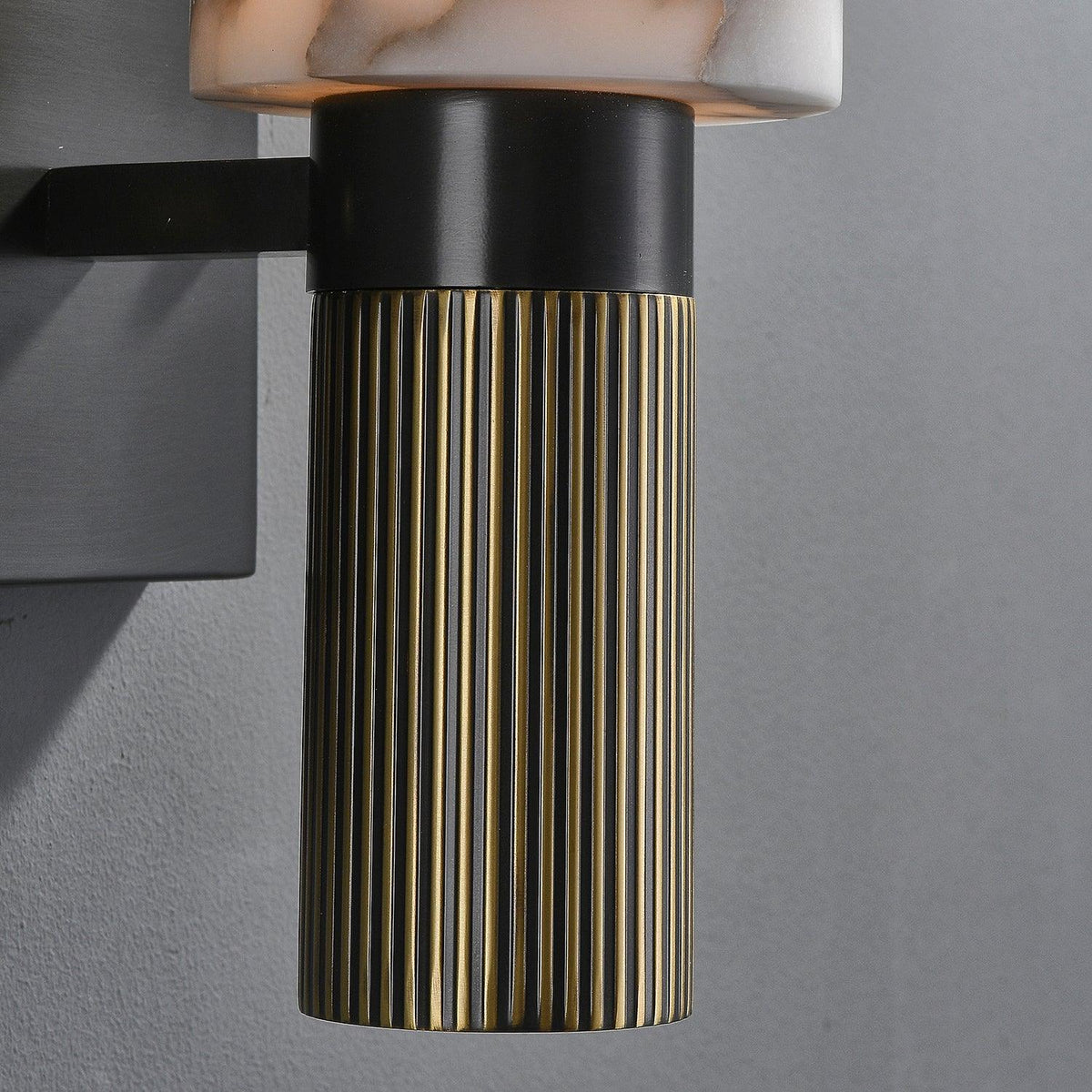 Aveninette aplique de pared alabastro