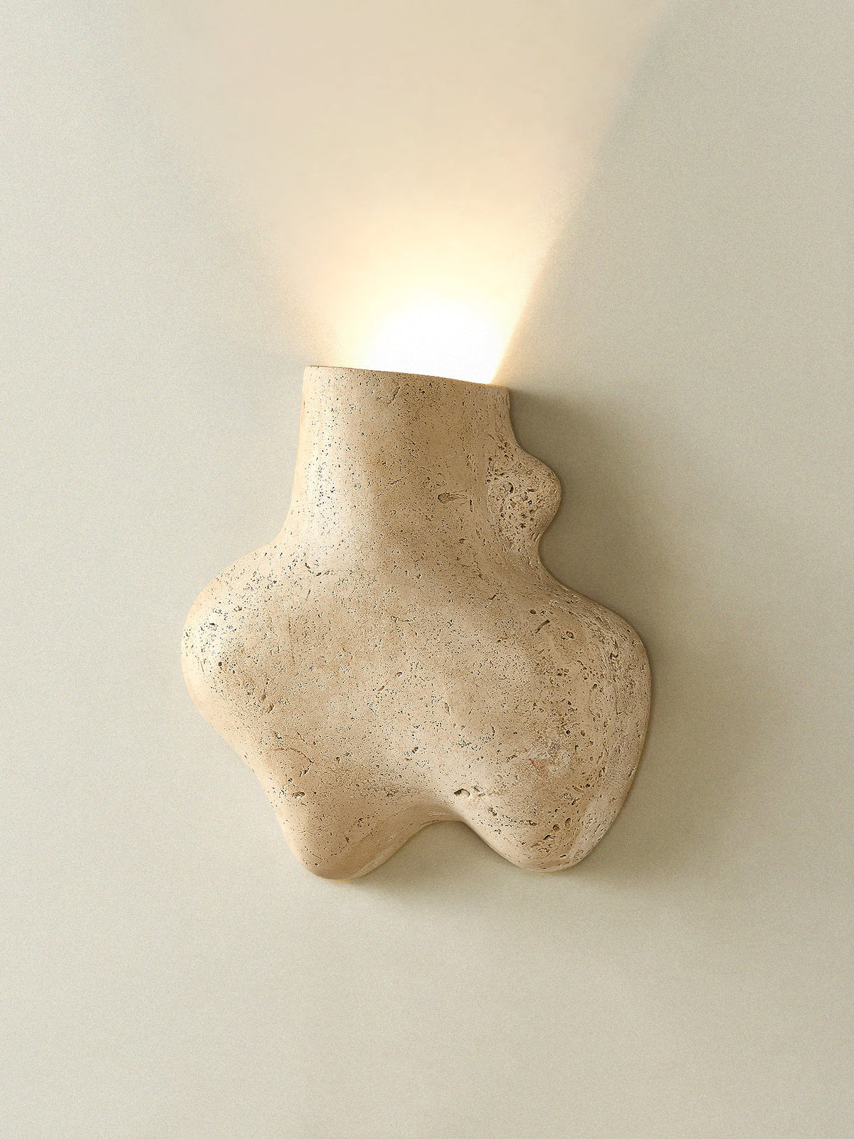 Whitlow aplique de pared abstracto en travertino