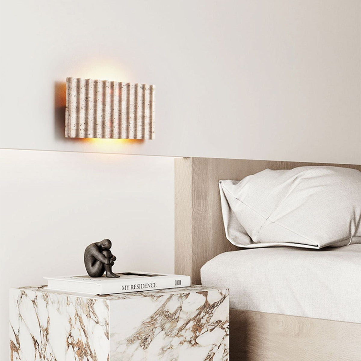 Noriora aplique de pared con cuerpo de travertino texturizado