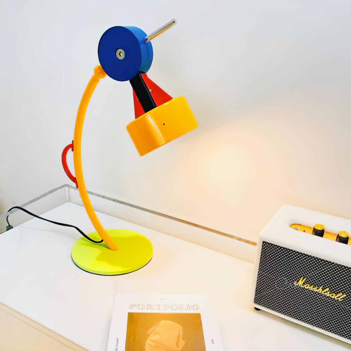Niraneria lámpara de mesa artística de acrílico