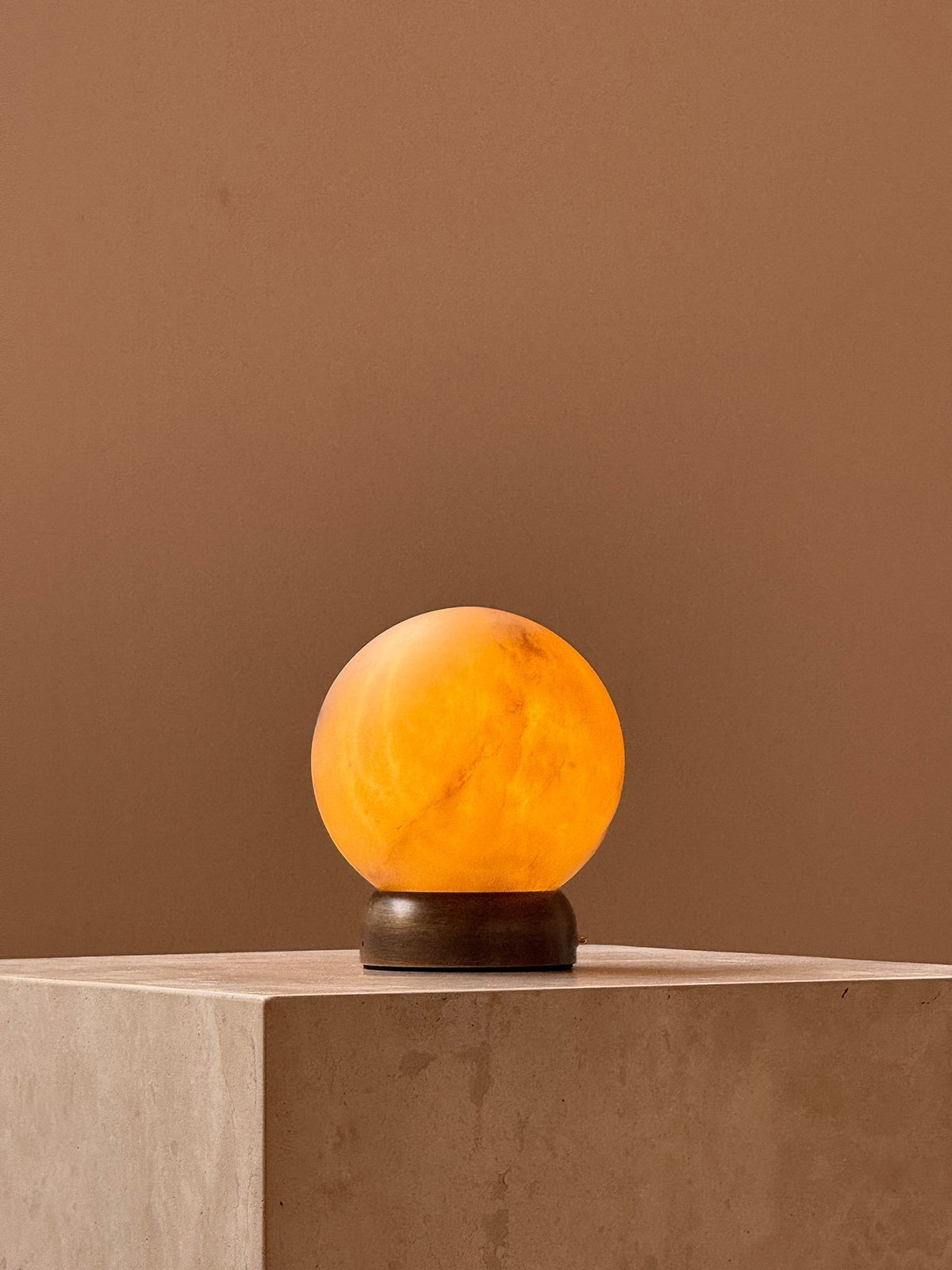 Trevi lámpara de mesa Orb portátil (recargable)