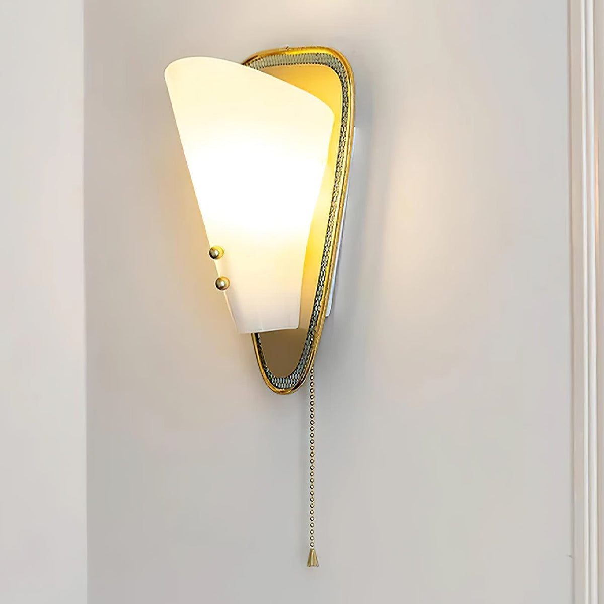 Auremont aplique de pared triangular