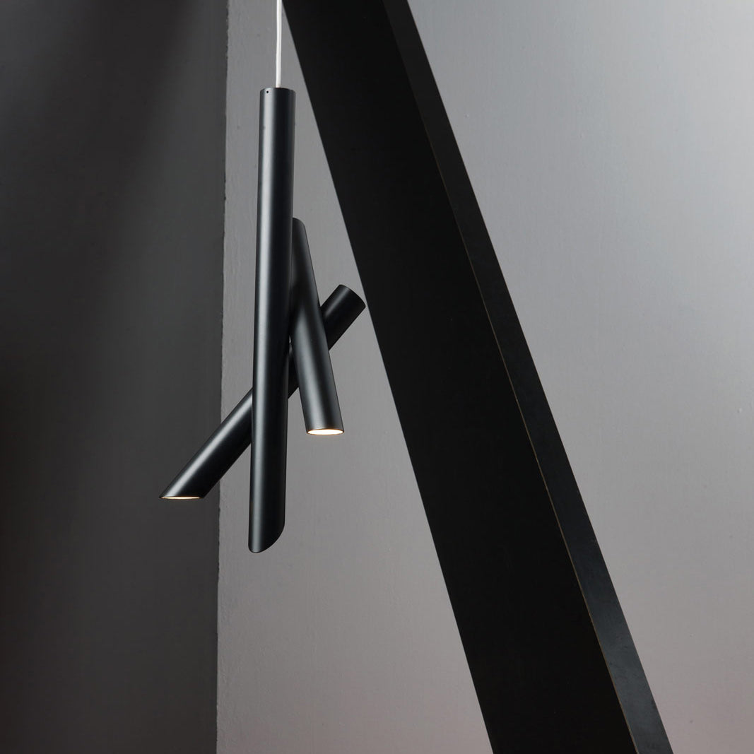 Erixon lámpara colgante de tubos de aluminio minimalista