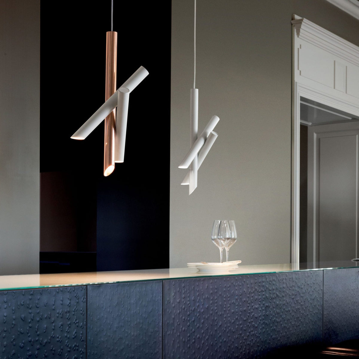 Erixon lámpara colgante de tubos de aluminio minimalista