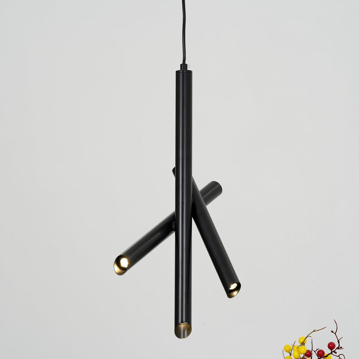 Erixon lámpara colgante de tubos de aluminio minimalista