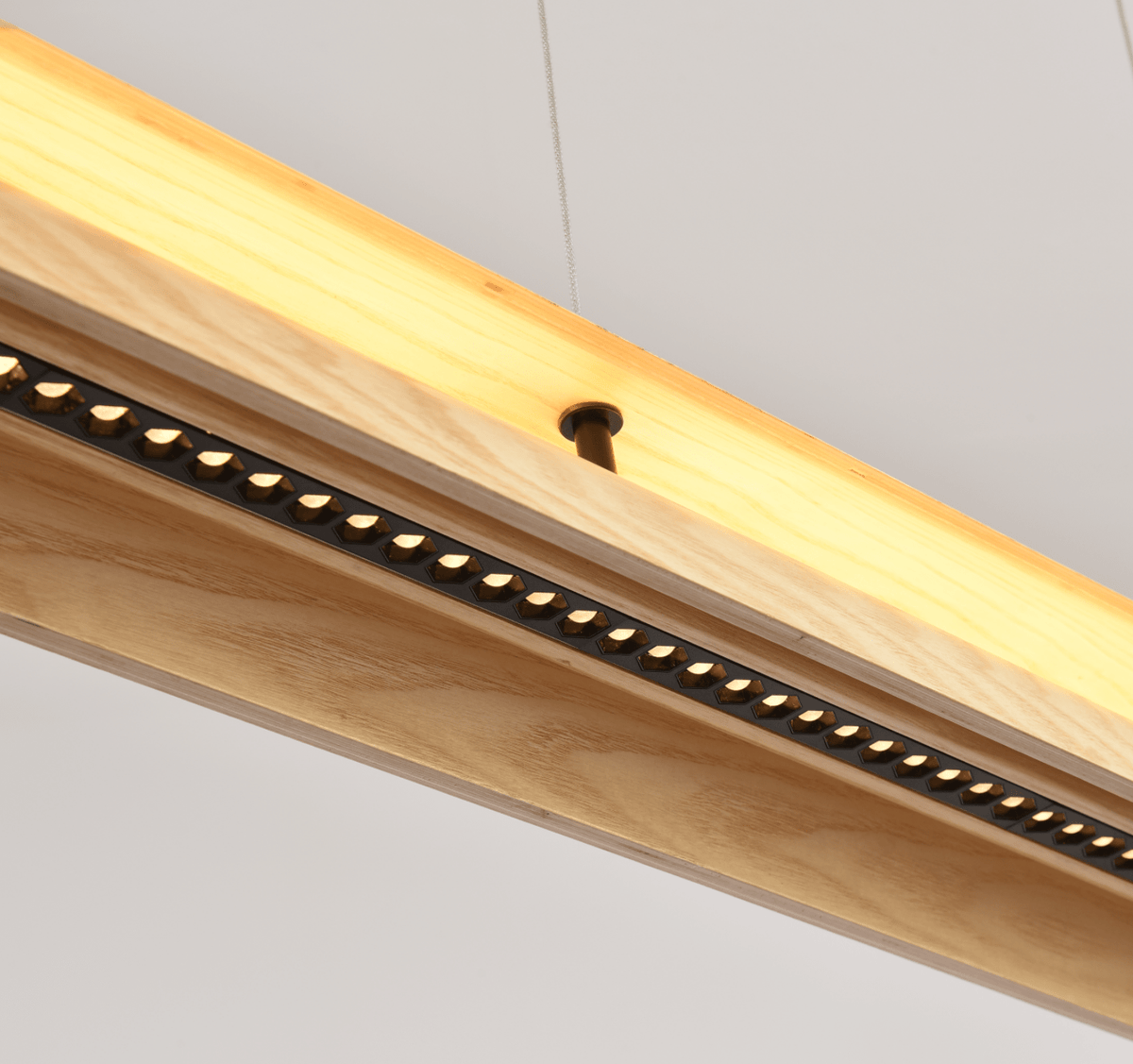 Lignelle lámpara colgante lineal de madera