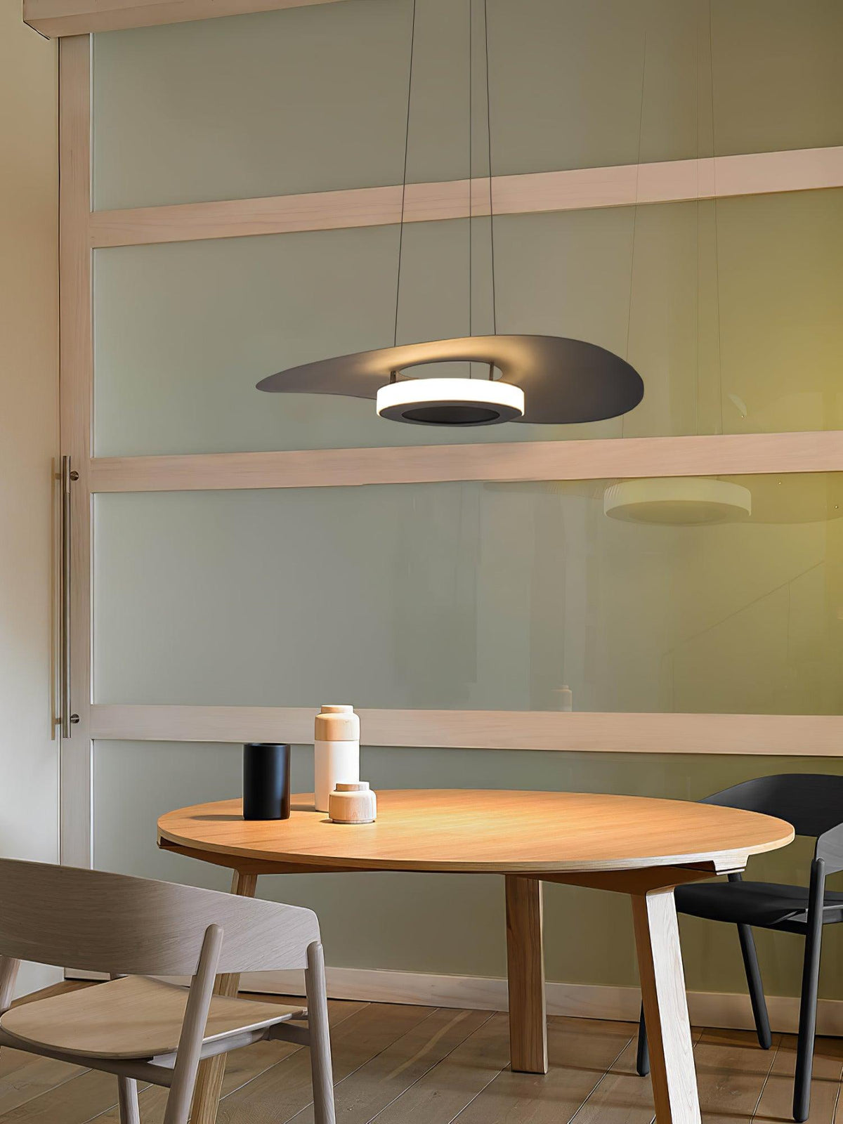 Woka lámpara colgante en aluminio minimalista con anillo UFO