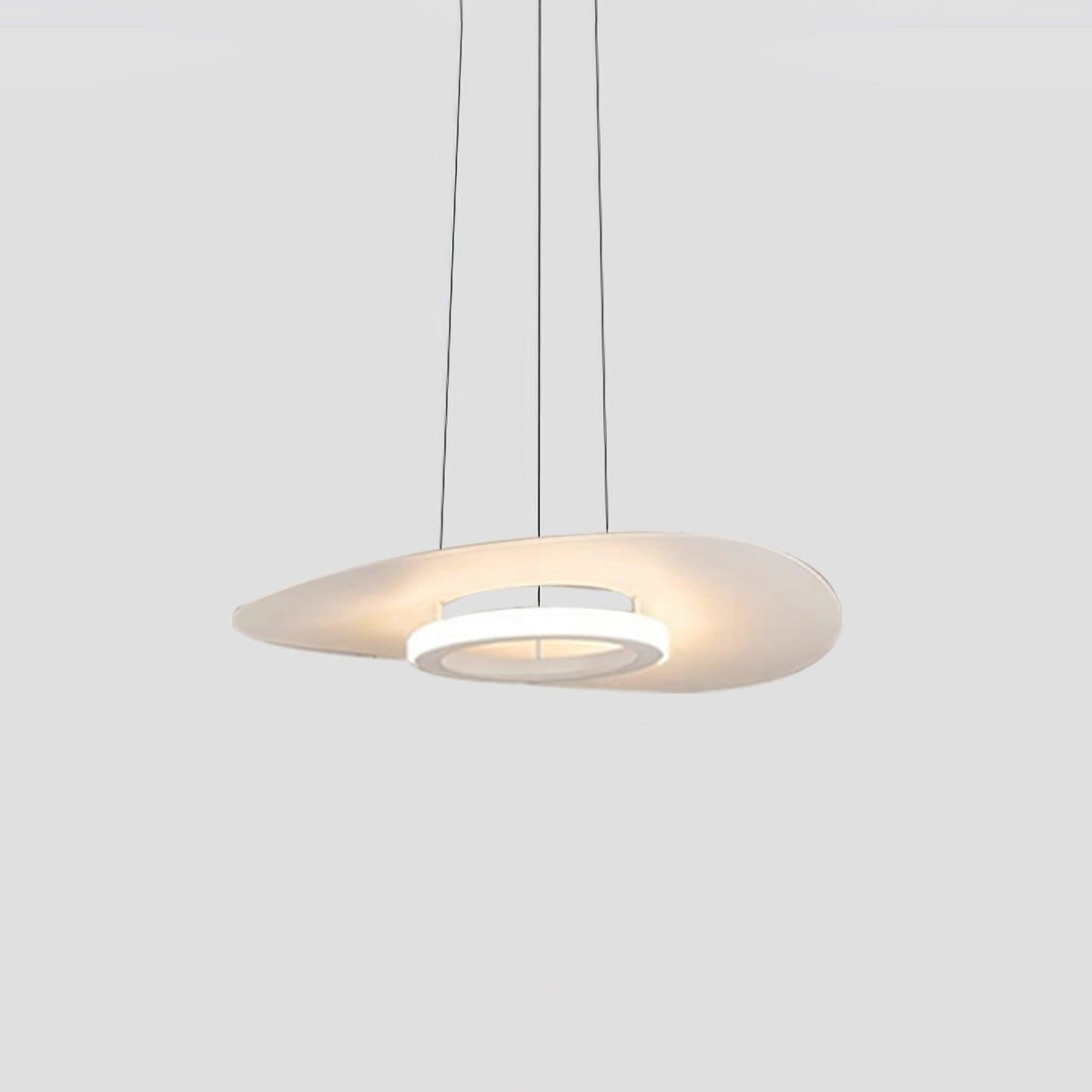 Woka lámpara colgante en aluminio minimalista con anillo UFO