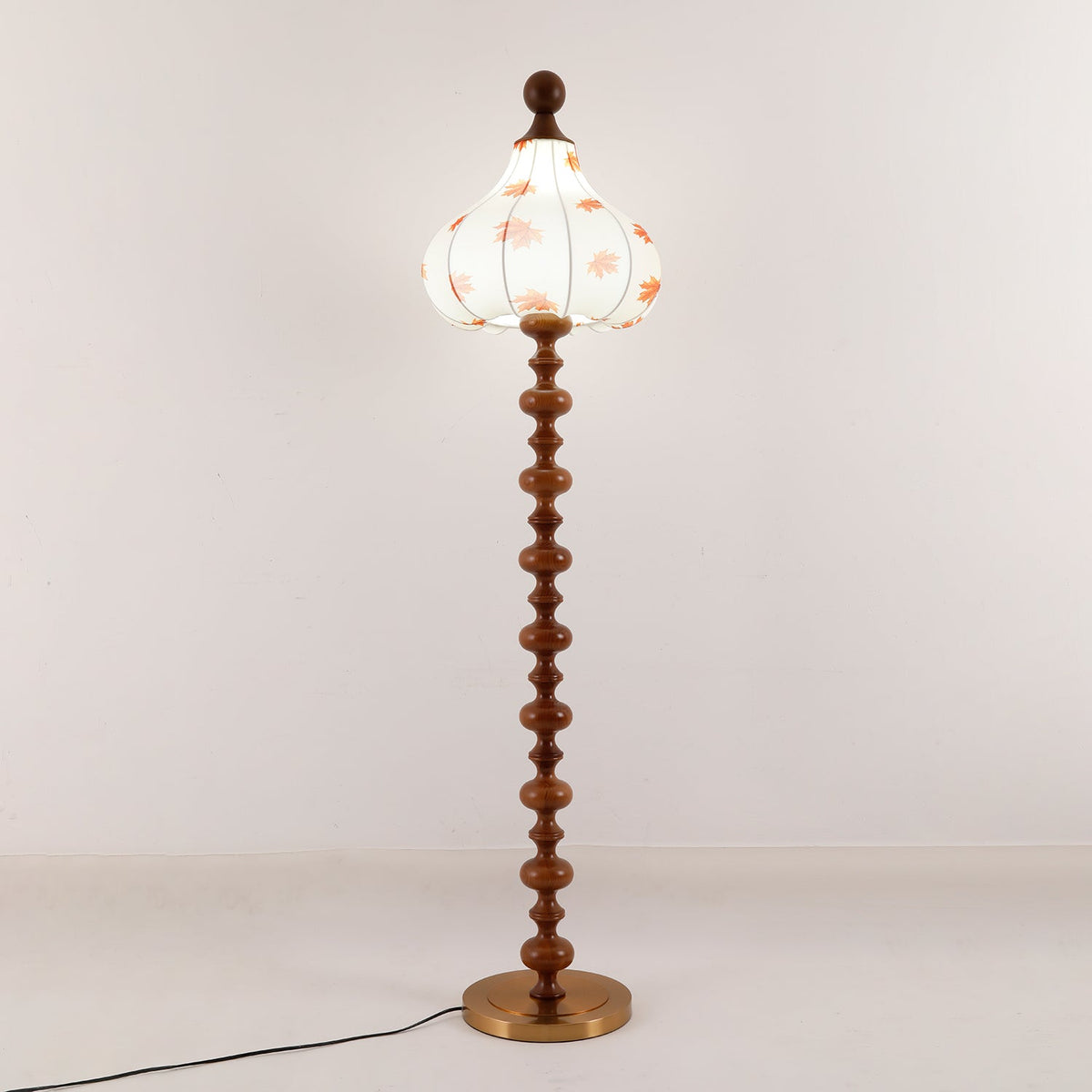Qrathen lámpara de pie de madera y tejido