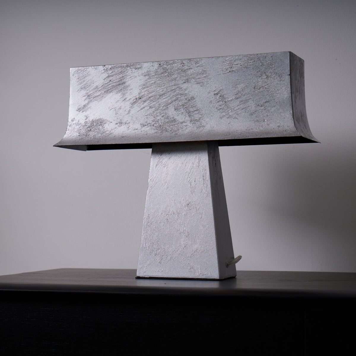 Slate lámpara de mesa minimalista