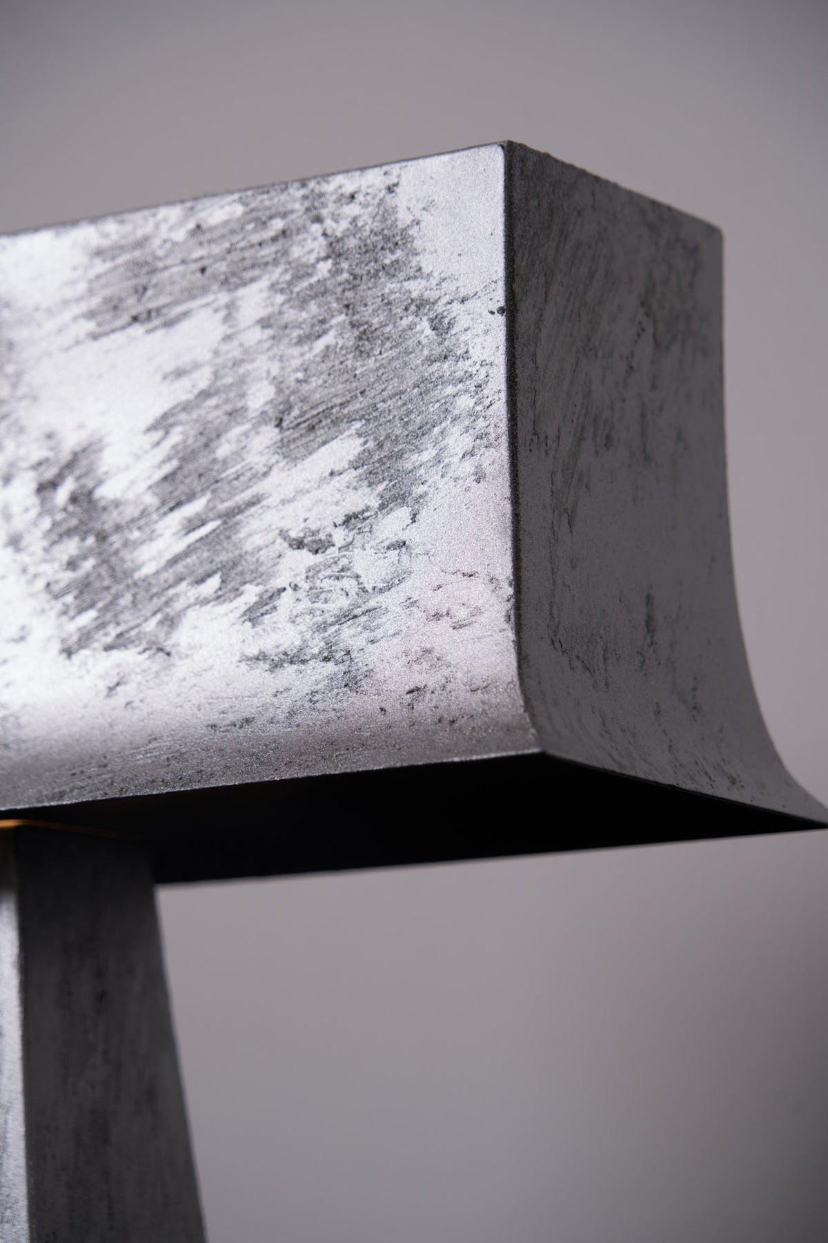 Slate lámpara de mesa minimalista