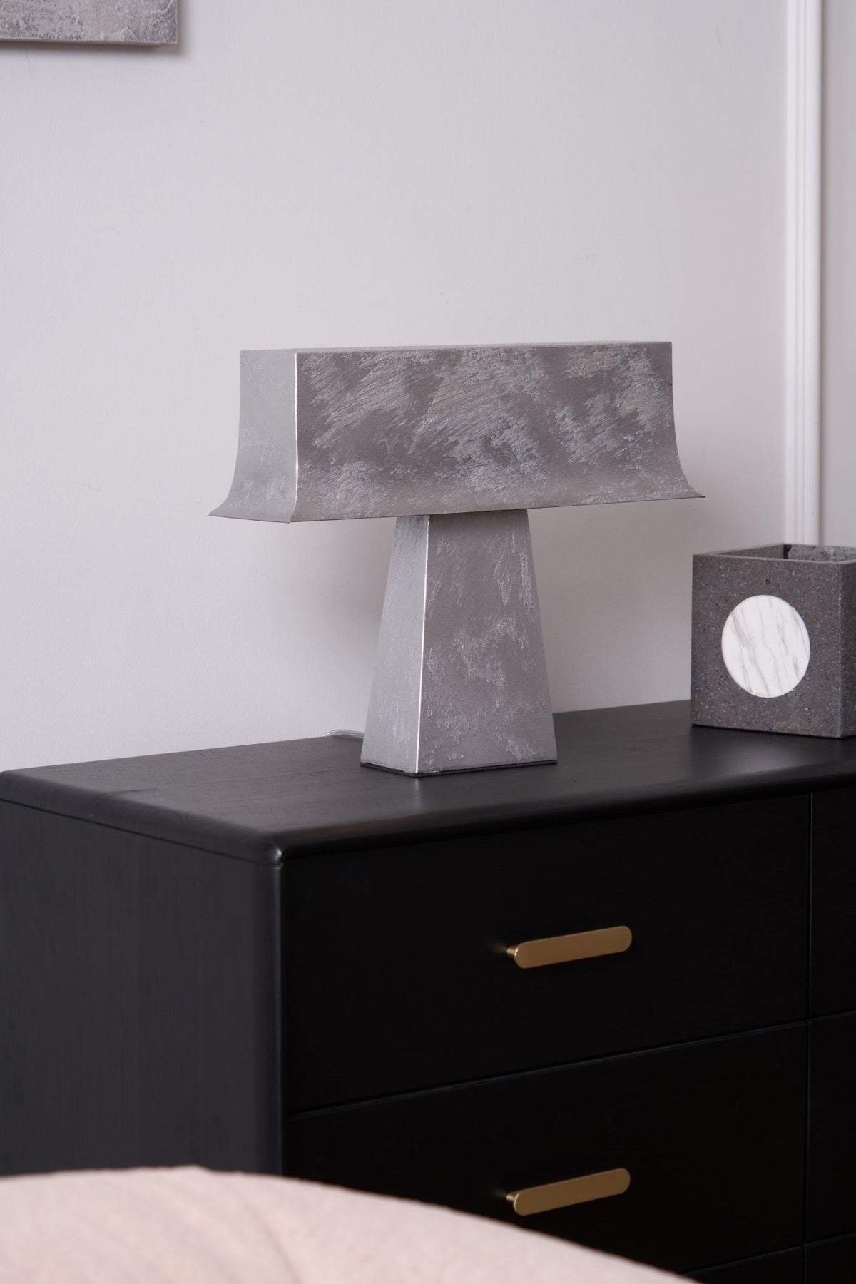 Slate lámpara de mesa minimalista