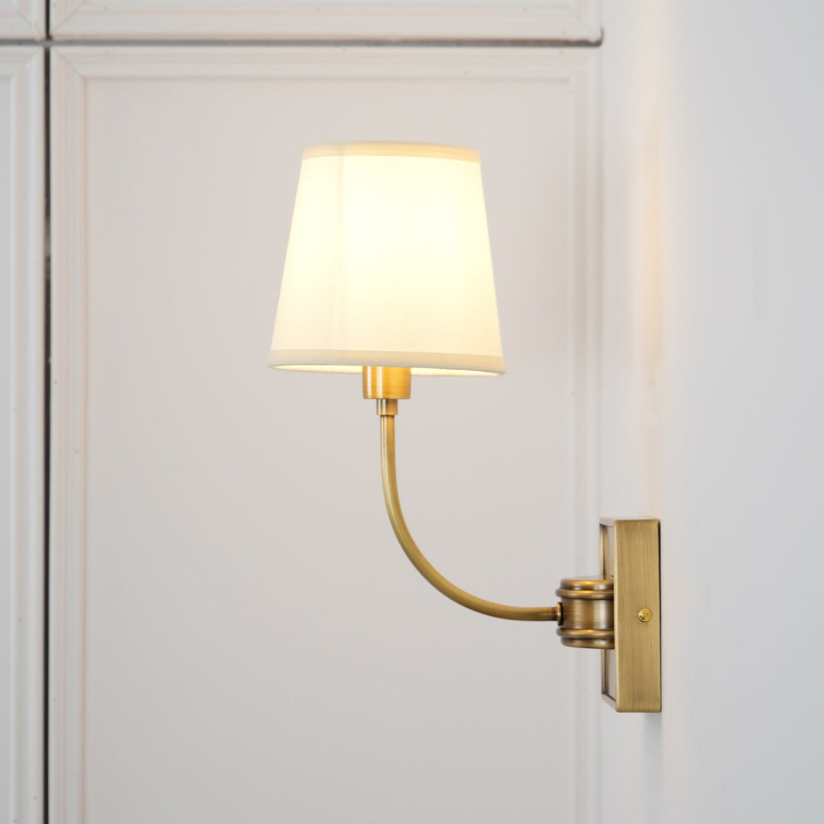 Lumoise aplique de pared